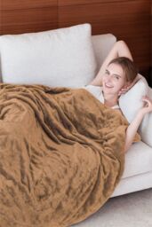 Ezysleep Super Soft Cosy Heated Fleece Throw Blanket With Adjustable Control in Natural - thumbnail 2