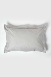 Homescapes Egyptian Cotton Oxford Pillowcase 200 TC, Standard Size in Silver