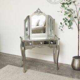 Melody Maison Mirrored Dressing Table & Vanity Mirror - Tiffany Range in Metallic Silver - thumbnail 5