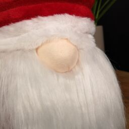Samuel Alexander 51cm Large Sitting Plush Christmas Gonk with Grooved Hat in Red - thumbnail 4