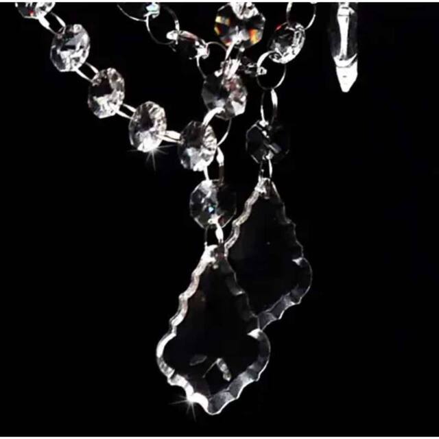 Berkfield Home Stunning Chandelier with 2800 Crystals E14 in White - image 1