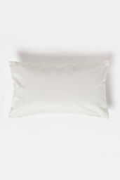 Homescapes Luxury Soft Velvet Cushion in Cream - Size: 30 cm x 50 cm - thumbnail 3