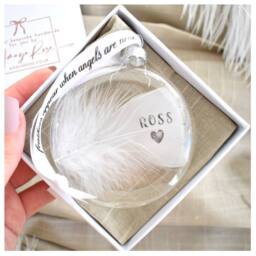 Amaya Rose Ltd Personalised White Feather Bauble. Memorial Angel Decoration in Clear - thumbnail 3
