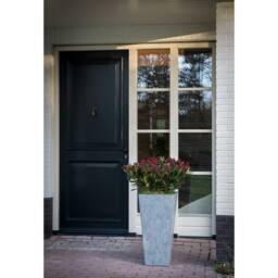 Lemon Pavilion Furniture and Decor Ella Vase - Artstone - L35 x W35 x H70 cm - Grey - thumbnail 3
