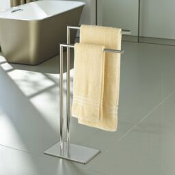 Showerdrape Stamford Stainless Steel Chrome Freestanding Towel Rail in Silver - thumbnail 2