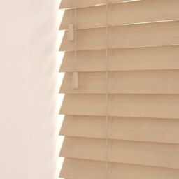 New Edge Blinds Wooden Venetian Blinds with Strings (120cm Drop) Fawn Oak in Light Brown - Size: 195 cm - thumbnail 1