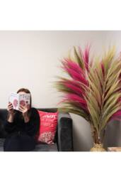 KDMD Rayung Grass Pampas Display - 1.6m, Colorful Dried Tropical Decor in Natural - thumbnail 9