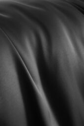 Catherine Lansfield Silky Soft Satin Duvet Set in Black - Size: Single - thumbnail 3