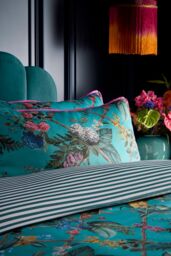 Laurence Llewelyn-Bowen 'Cotswald Fantasia' Floral Print 200 Thread Count Cotton Duvet Cover Set in Teal - Size: King - thumbnail 2