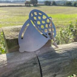 Poppyforge Small Hanging Acorn (Pack of 3) Bare Metal/Ready to Rust W10 x H8 cm in Metallics - thumbnail 3