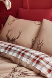 Catherine Lansfield 'Stag Check' Reversible Duvet Cover Set in Nude - Size: Double - thumbnail 2
