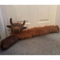 Highland Cow Draught Excluder - Novelty Animal Design Door Draft Breeze Wind Guard or Doorstop - H21 x W95 x D25cm - thumbnail 3