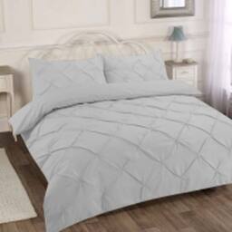 Homes-Linen Luxury Alexandra Pintuck Pleated Duvet Cover Set in Silver - Size: King