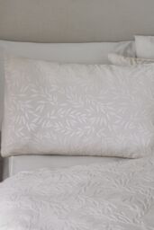 Catherine Lansfield 'Corded Leaves' Duvet Cover Set in Gold - Size: Double - thumbnail 2