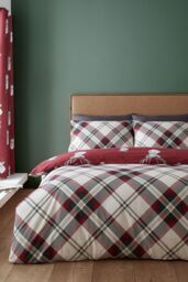 Catherine Lansfield 'Munro Stag' Check Duvet Set in Red - Size: King - thumbnail 2