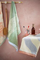 YVONNE ELLEN 'Signature Stripe' Cotton Towel in Baby Blue - Size: Bath Sheet - thumbnail 3