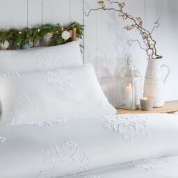 Duvet Day Snow Crystal Tufted Soft Touch Duvet Cover Set in White - Size: Single - thumbnail 2