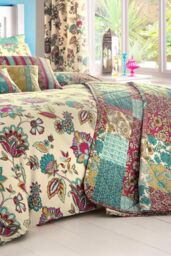 Dreams & Drapes 'Marinelli' Hand Drawn Floral Print Quilted Bedspread in Teal - thumbnail 4