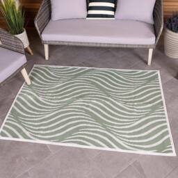 Charles Bentley Lightweight Waterproof Indoor/Outdoor Rug in Green - Size: 120 cm x 170 cm - thumbnail 2