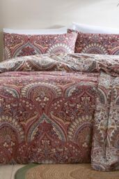 Dreams & Drapes 'Palais' Rich Jacobean Damask Print Duvet Cover Set - Size: Double - thumbnail 1