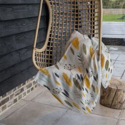 Benjamin Tate Design Autumn Floral Illustrations Blanket in Natural - Size: 120 cm x 150 cm - thumbnail 4