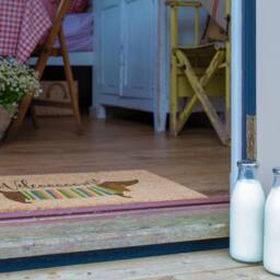 Artsy Mats Welcome Sausage Dog Coir Doormat (120 x 40cm) in Light Tan - Size: 40 cm x 120 cm - thumbnail 3