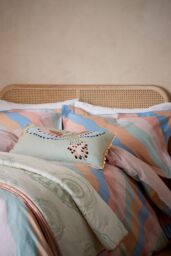 YVONNE ELLEN 'Signature Stripe' Cotton Duvet Cover Set - Size: Super King - thumbnail 2