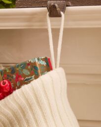 Dibor Set of 4 Ivory Chunky Knit Christmas Xmas Gift Decoration Christmas Stocking in White - Size: 4 Pack - thumbnail 6