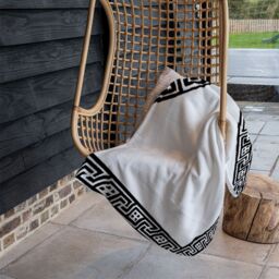 Benjamin Tate Design Greek Traditional Meandor Blanket in Natural - Size: 120 cm x 150 cm - thumbnail 4