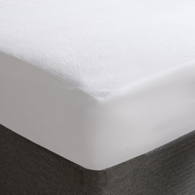 OHS Waterproof Mattress Protector Terry Fleece Topper Elasticated Soft Fitted Sheet in White - Size: Double Fitted - image 1