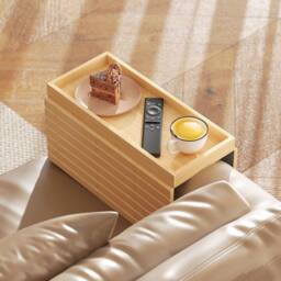 HOMCOM Bamboo Sofa Arm Tray, Foldable Anti-Slip Armrest Tray for Drinks in Natural - thumbnail 2
