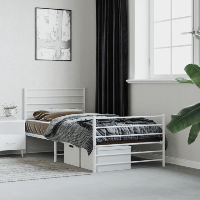 Berkfield Home Metal Bed Frame with Headboard & Footboard White 90x190 cm Single - image 1