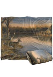 Wild Wings Tranquil Evening 2 Silky Touch Super Soft Throw Blanket 152 X 127 cm in White - thumbnail 2