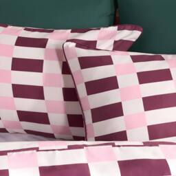 OHS Checkerboard Bedding Set Microfibre Duvet Cover with Pillowcase in Burgundy - Size: King - thumbnail 3