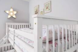 Nöa and Nani Hanna Triple Bunk Bed with Flo Pull Out Trundle in White - Size: Single - thumbnail 5
