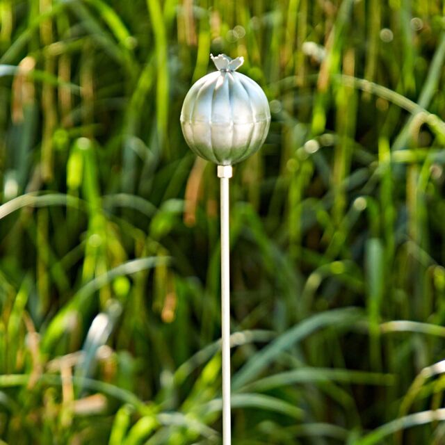 Paper High Iron Poppy Seed Head Garden Stake Decoration in Silver - image 1
