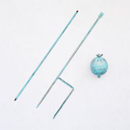 Paper High Iron Poppy Seed Head Garden Stake Decoration in Silver - thumbnail 9