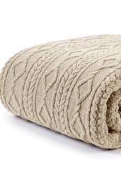 Deyongs Helsingborg Teddy Supersoft Jacquard Throw in Cream - Size: 130 cm x 180 cm - thumbnail 2