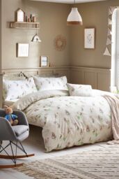 Peter Rabbit ™ Classic 100% Cotton Reversible Duvet Cover Set in Natural - Size: Single - thumbnail 4