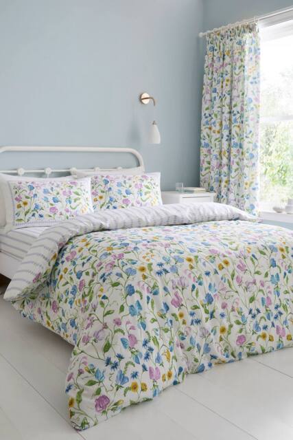 Dreams & Drapes 'Sweetpea Floral' 100% Cotton Duvet Cover Set - Size: Double - image 1
