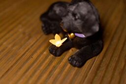 Marco Paul Puppy Statue with butterfly Solar Light in Black - thumbnail 3