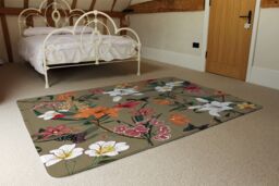 Benjamin Tate Design Selection Of Flowers Rug in Natural - Size: Large - thumbnail 3