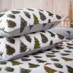 Furn Evergreen 100% Brushed Cotton Duvet Cover Set in Green - Size: King - thumbnail 2