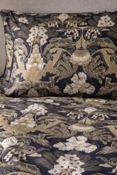 Laurence Llewelyn-Bowen 'Suburban Jungle' 100% Cotton Rich Duvet Cover Set in Black - Size: Super King - thumbnail 4