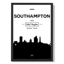 ARTZE Southampton Black & White City Skyline Framed Print SIZE: A4 with Black Frame - thumbnail 1