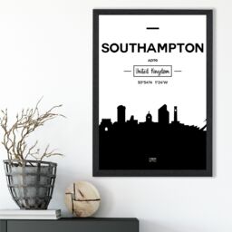 ARTZE Southampton Black & White City Skyline Framed Print SIZE: A4 with Black Frame - thumbnail 2