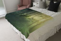 Benjamin Tate Design sun, trees in a haze of light, glowing fog among the trees Designer Blanket in Natural - Size: 120 cm x 150 cm - thumbnail 4