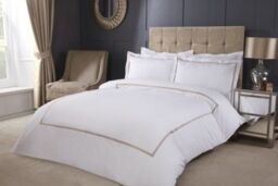 New Edge Blinds Carlton Embroidered Duvet Set in Brown - Size: Super King - thumbnail 3