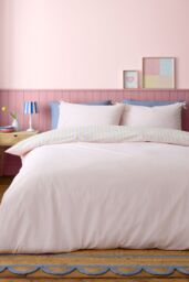 Catherine Lansfield 'Brighton Stripe' Bow Trim Duvet Cover Set - Size: King - thumbnail 2