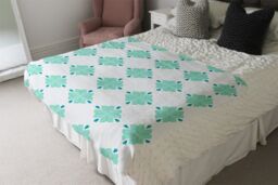 Benjamin Tate Design Green Uncommon Boho Chic Summer Design Blanket in Natural - Size: 120 cm x 150 cm - thumbnail 3